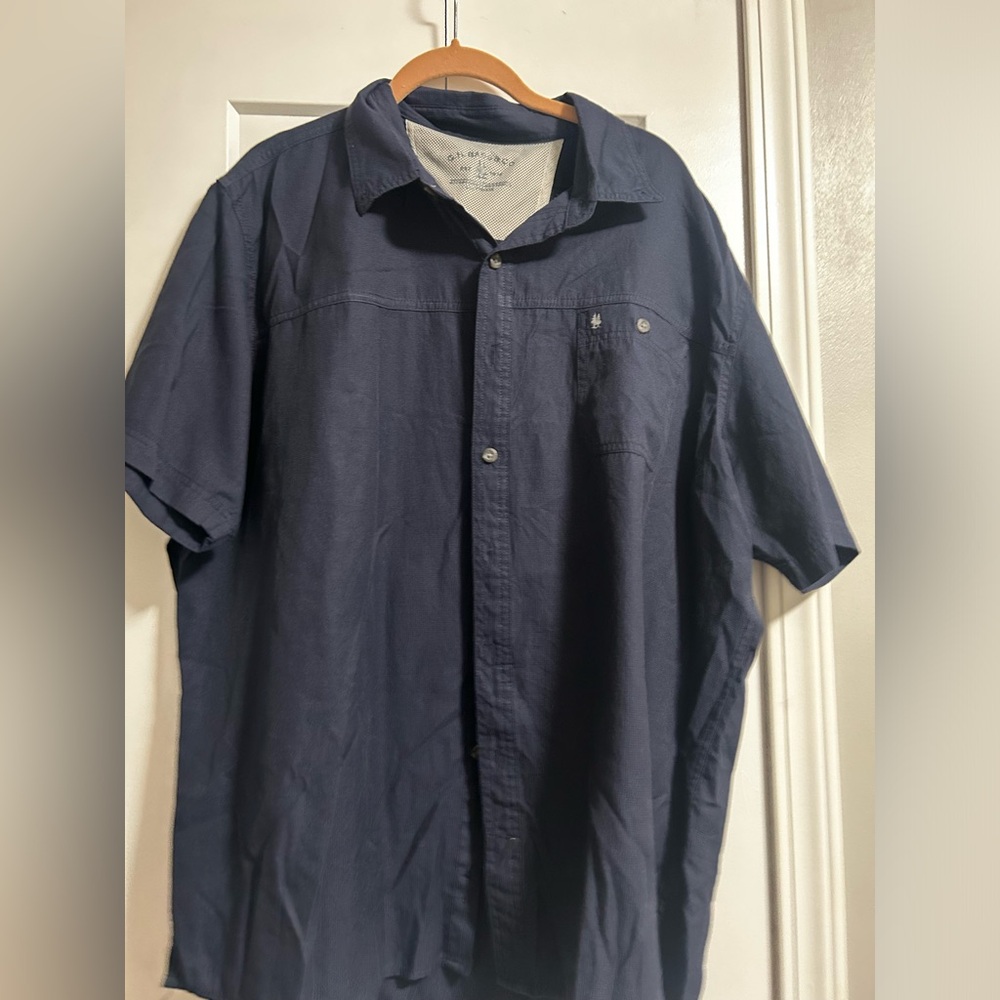 G.H. Bass and Co. short-sleeve button-down shirt
